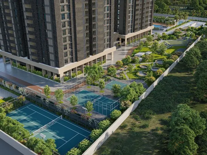 Podium and sports courts