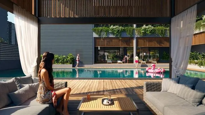 Swimming pool
